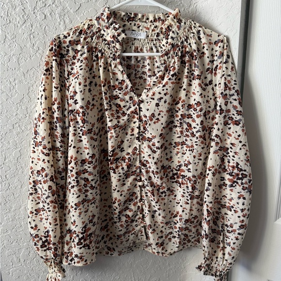 Avara Tops - Avara Patterned Cream and Brown Blouse Size Medium